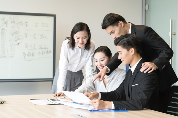 人才梯隊建設：培養(yǎng)儲備，確保企業(yè)持續(xù)發(fā)展