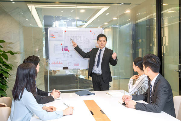 戰(zhàn)略評估：全面評估，提升企業(yè)運營效益