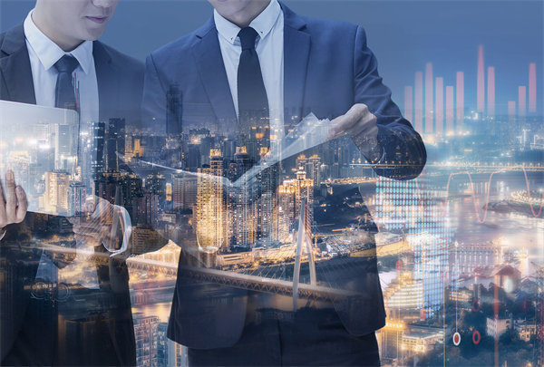 立足企業(yè)實(shí)際，制定可行經(jīng)營計(jì)劃，確保企業(yè)穩(wěn)健前行