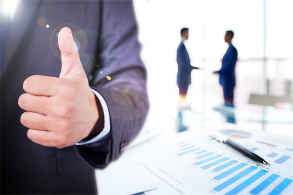 企業(yè)文化在企業(yè)管理中扮演何種角色，如何塑造？