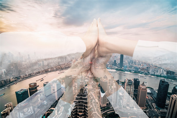如何制定符合企業(yè)戰(zhàn)略目標(biāo)的組織發(fā)展路徑？