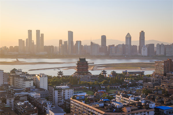 南昌本土管理咨詢公司如何打造差異化服務(wù)，贏得市場認可？