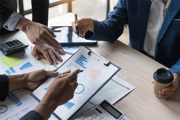 信息流通障礙：如何確保集團(tuán)內(nèi)部管控信息的暢通？