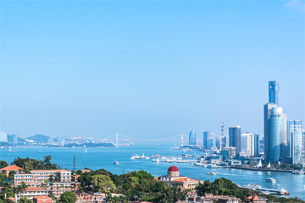 廈門營(yíng)銷咨詢公司如何為企業(yè)定制精準(zhǔn)營(yíng)銷策略？