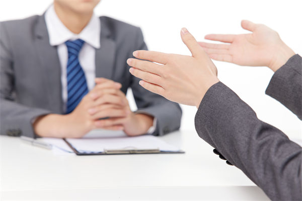 揭秘！看看企業(yè)高級HR是如何玩轉(zhuǎn)人才爭奪大戰(zhàn)的？