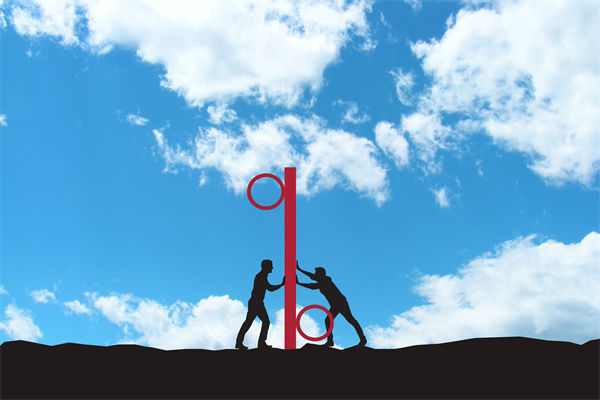 在全球化背景下，企業(yè)如何構(gòu)建競爭優(yōu)勢的戰(zhàn)略框架？