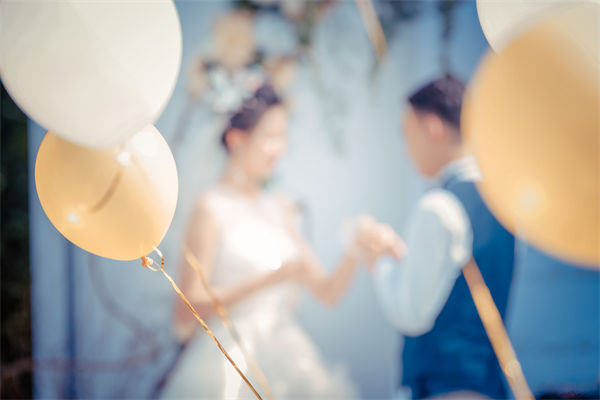 企業(yè)要求員工不結(jié)婚就離職？組織規(guī)劃管理怎么看？