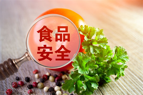 老板直播吃自家黃燜雞：想證明清白，品牌營(yíng)銷(xiāo)怎么看？