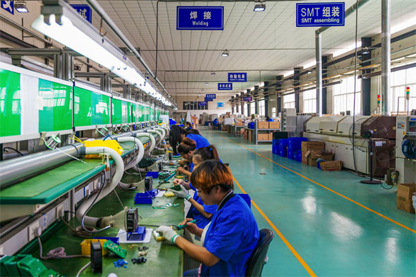 中企電話被美客戶打爆：一船難求，關(guān)聯(lián)企業(yè)年度經(jīng)營(yíng)計(jì)劃怎么看？