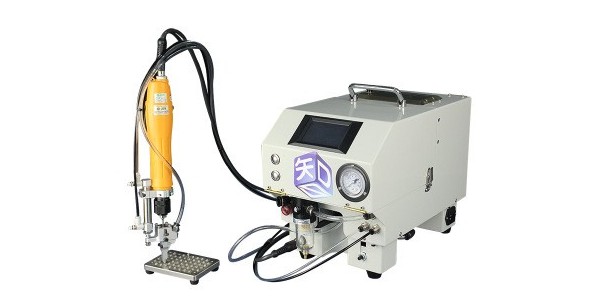 自動(dòng)螺絲供料器是什么？有什么優(yōu)勢(shì)？-堅(jiān)豐股份