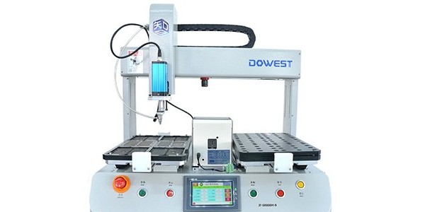 使用半自動(dòng)鎖螺絲機(jī)需要注意安全嗎？-堅(jiān)豐股份