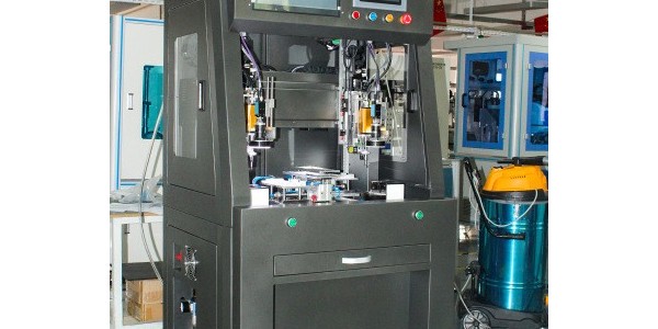 自動打螺絲機容易卡料嗎？-堅豐股份